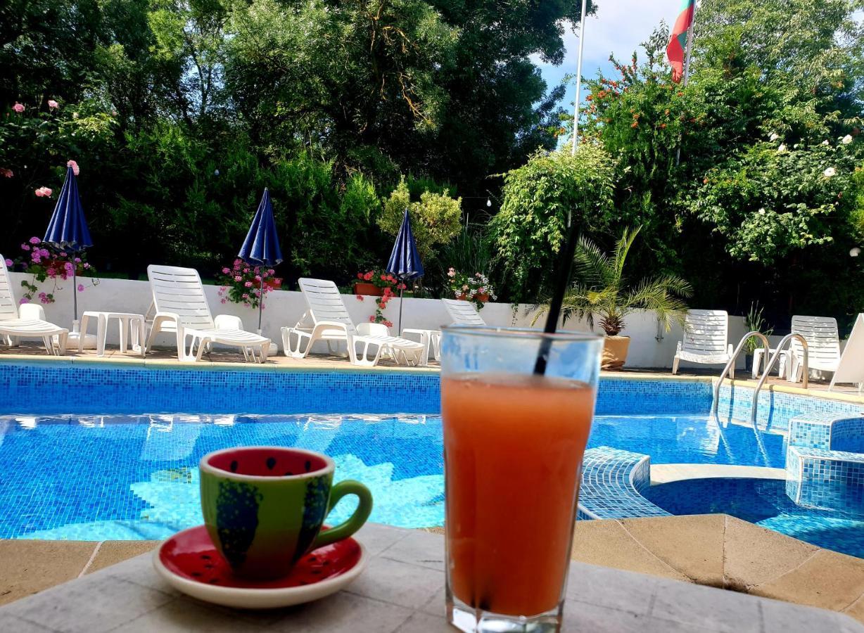 Hotel Feniks לוזנטס מראה חיצוני תמונה