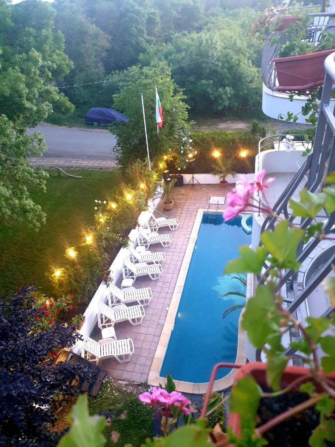 Hotel Feniks לוזנטס מראה חיצוני תמונה