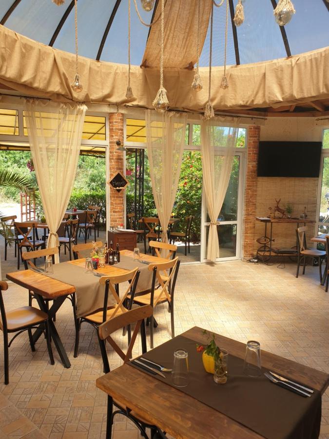 Hotel Feniks לוזנטס מראה חיצוני תמונה