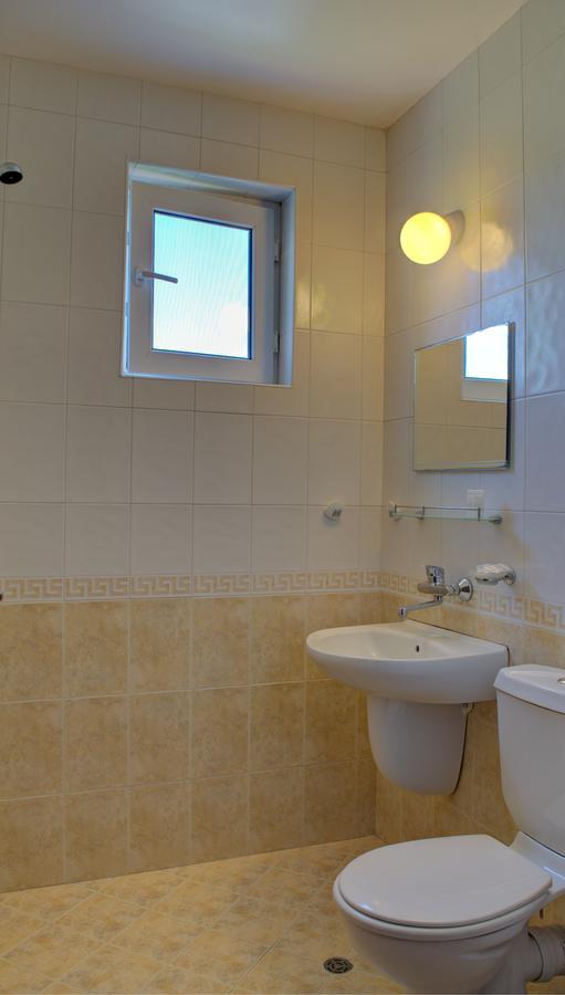 Hotel Feniks לוזנטס מראה חיצוני תמונה